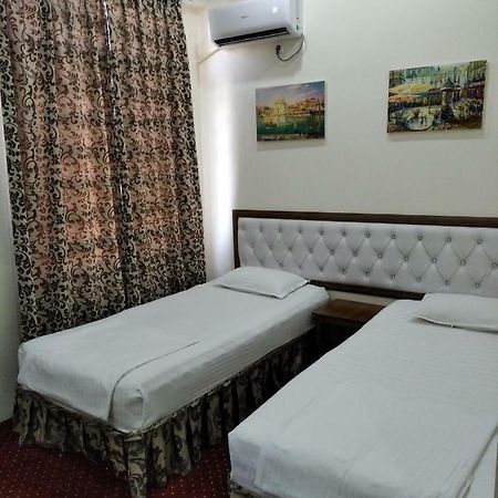Hotel "Grand Way" Tașkent Exterior foto